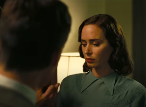 Cillian Murphy and Emily Blunt, still from film
