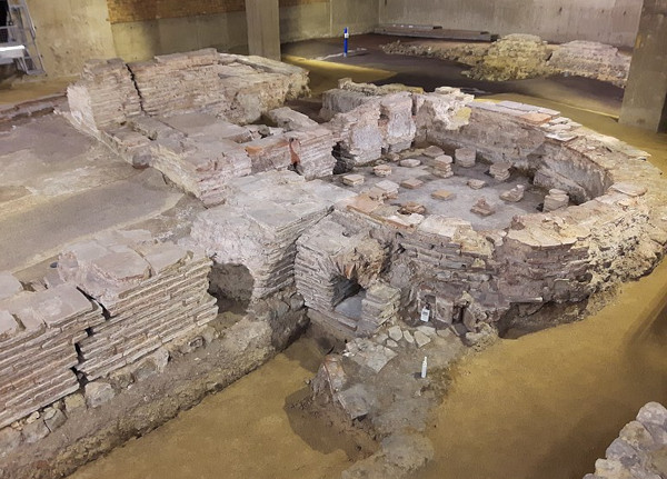 Billingsgate Roman bath house