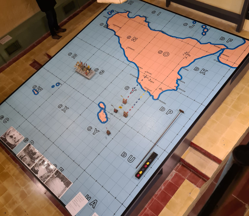 The No 8 Sector Operations Room, Lascaris War Rooms, showing the plotting table (with permission of Fondazzjoni Wirt Artna, and the Lascaris War Rooms)